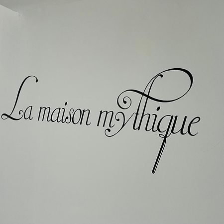 La Maison Mythique Andenne Bagian luar foto