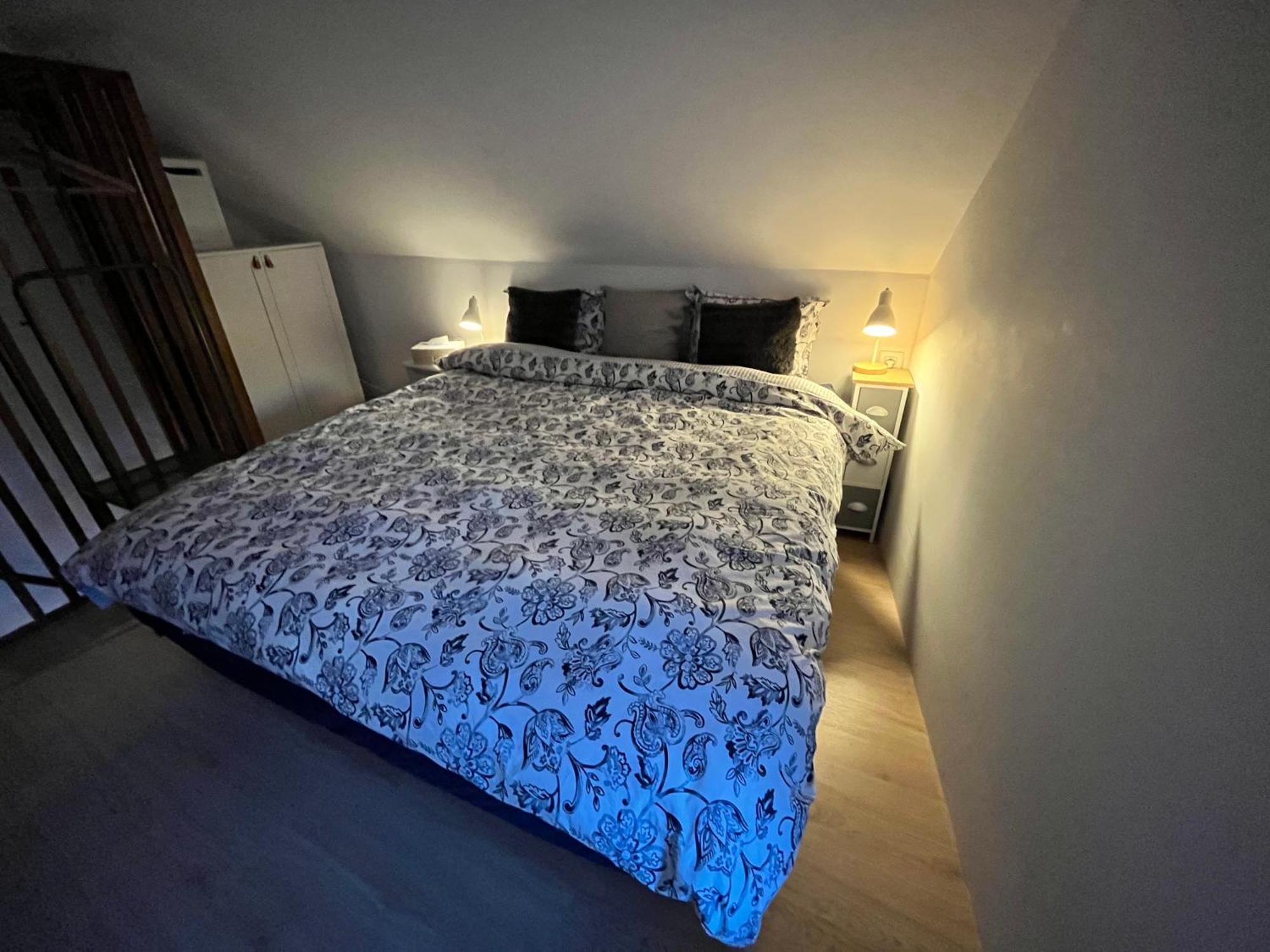 La Maison Mythique Andenne Bagian luar foto